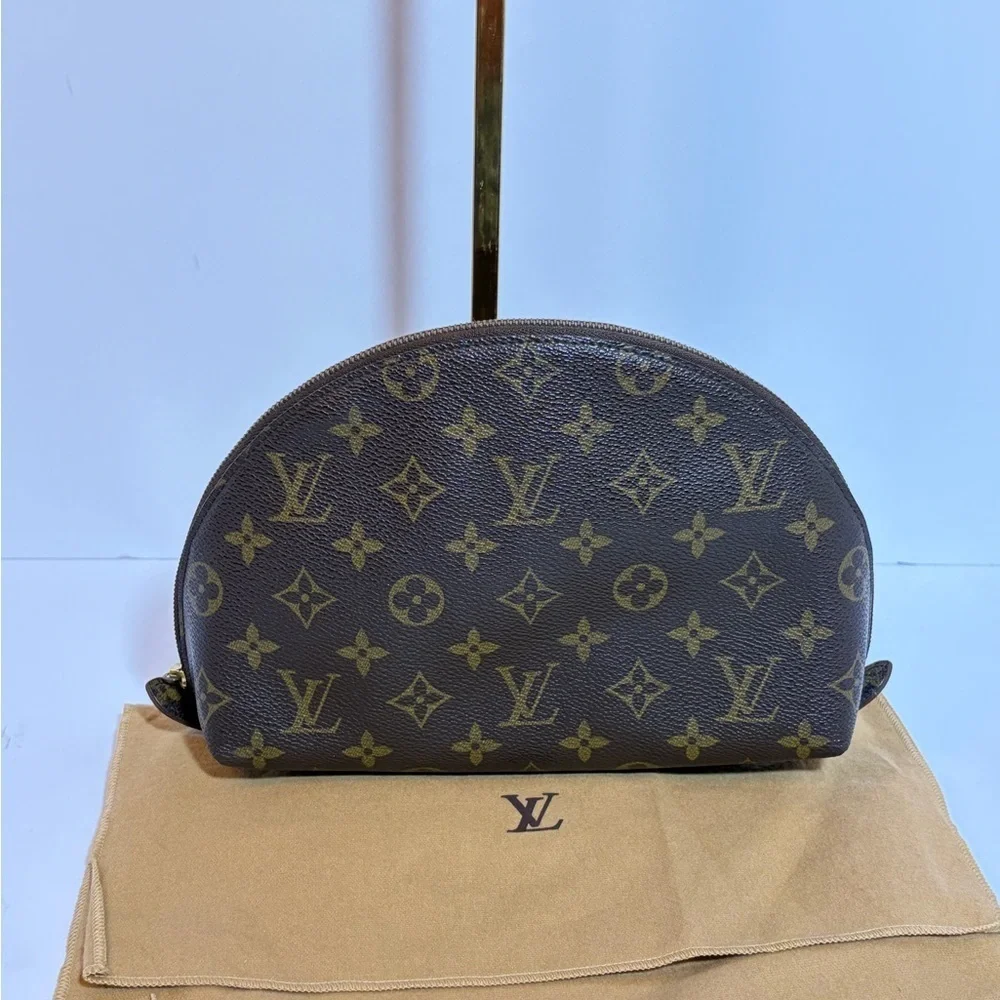 Louis Vuitton Monogram Large size Cosmetic Case in Brown and Gold